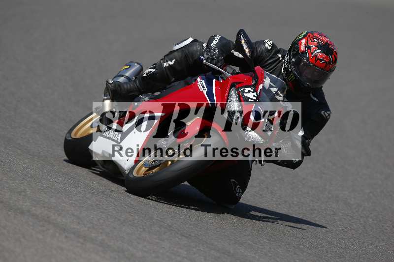 Archiv-2023/28 05.06.2023 Moto Club Anneau du Rhin/blanc-novice/32